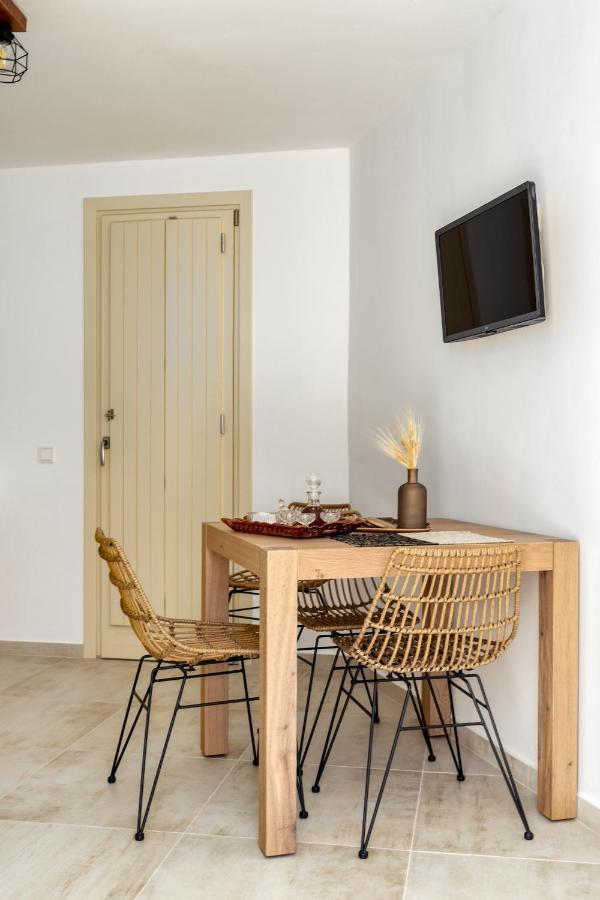Shizen Houses Serifos Town Dış mekan fotoğraf